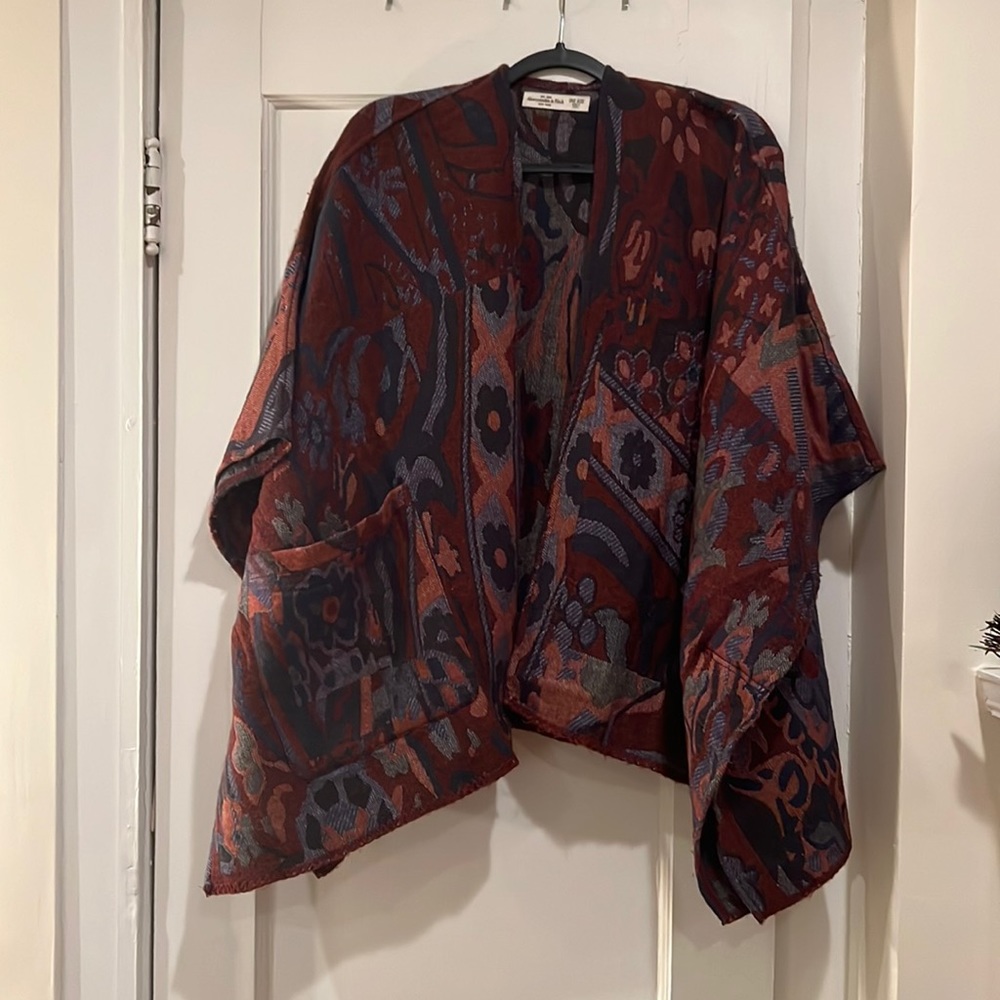 Abercrombie poncho